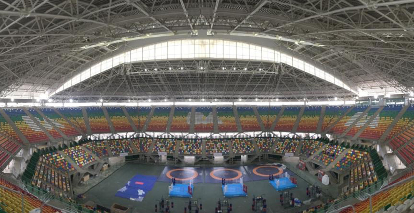 Estadio Mary Terán de Weiss, Parque Roca WAGG